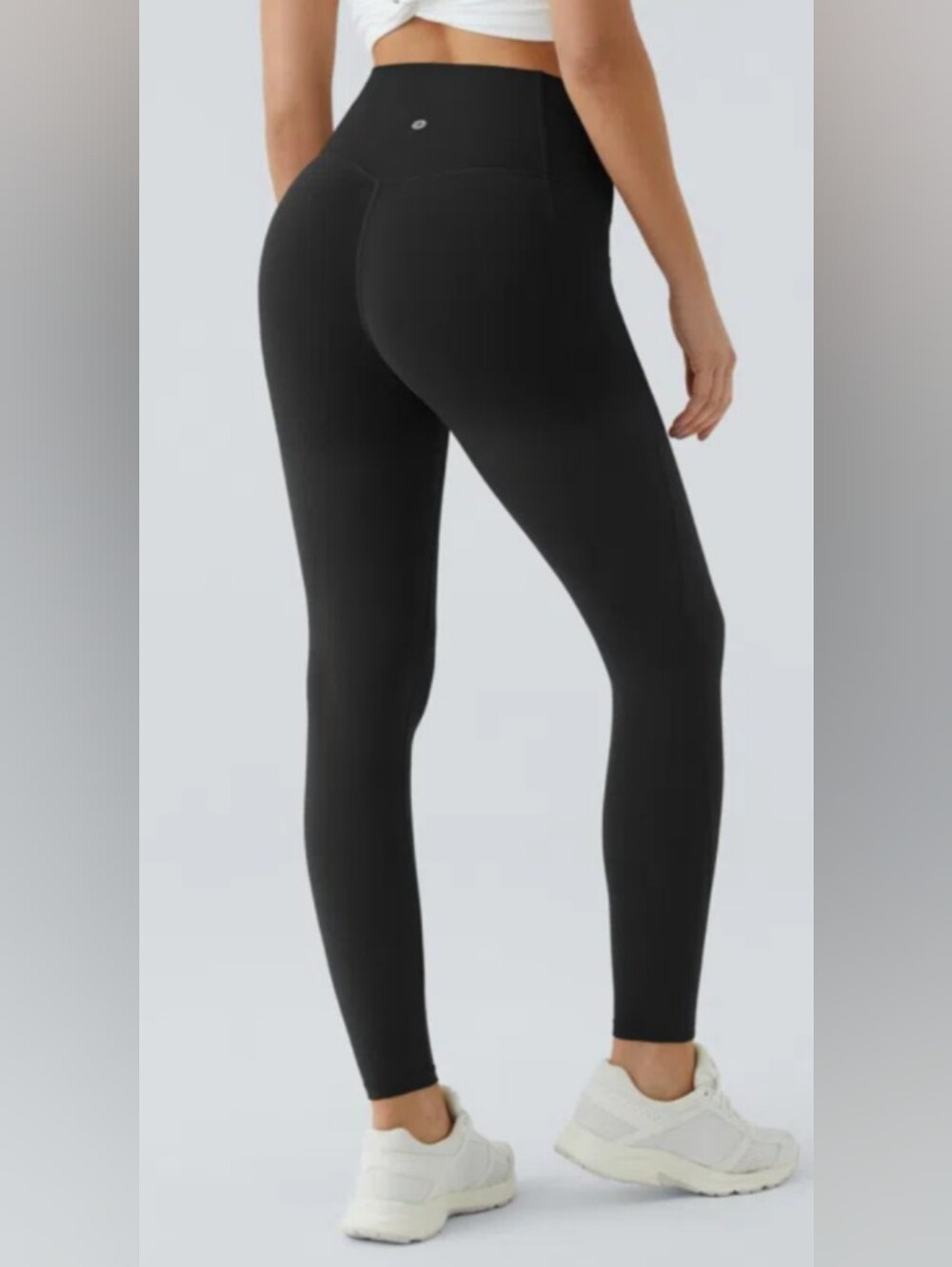 Halara UltraSculpt black leggings, medium
